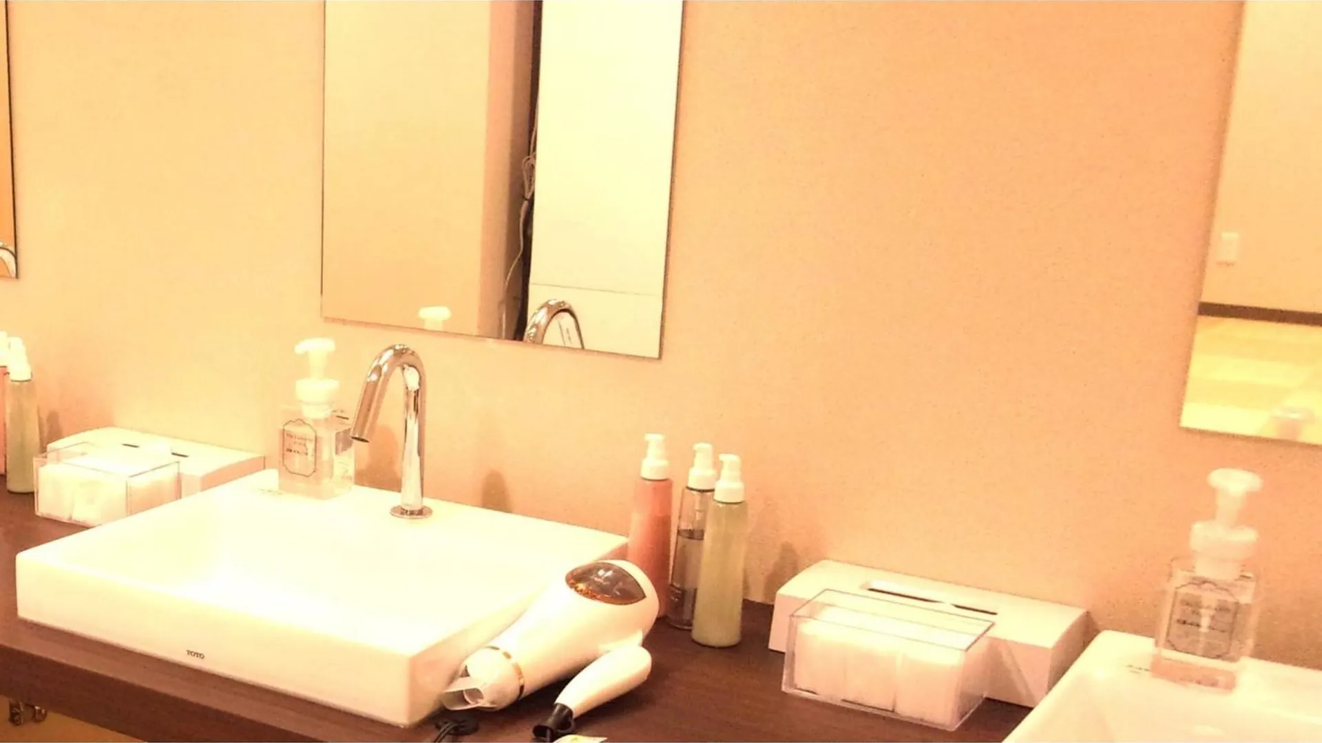 Shinsaibashi Arty Inn - Vacation Stay 75120V Ōsaka 0*,
