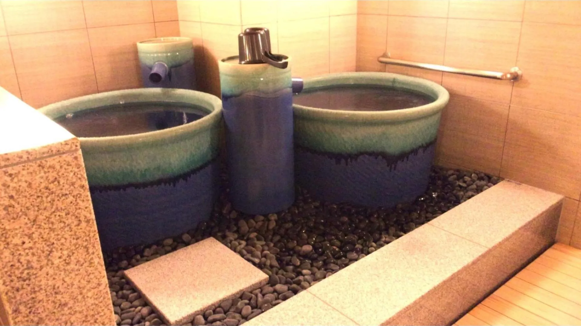 Shinsaibashi Arty Inn - Vacation Stay 75120V Ōsaka 0*,  Japan